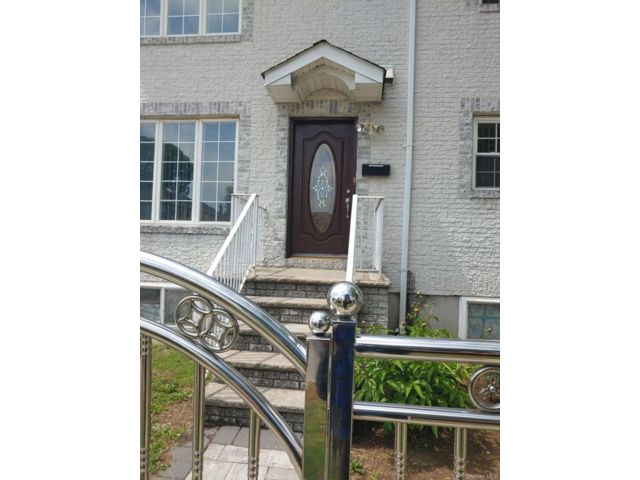  2 BR,  1.00 BTH &nbsp;Other style home in Queens Village