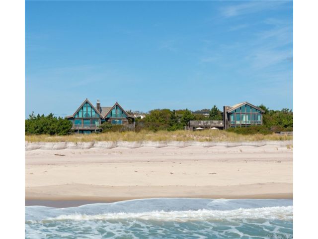  5 BR,  6.00 BTH &nbsp;Estate style home in Water Island