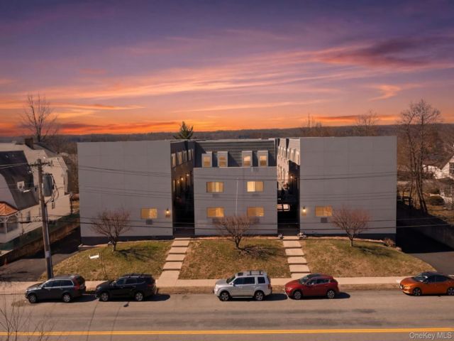 [Yonkers Real Estate, listing number 7285510]