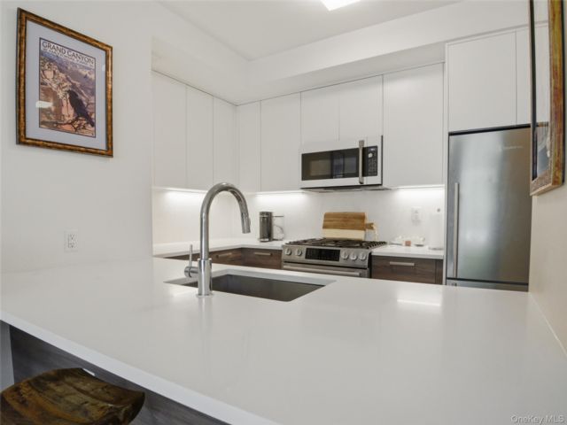  2 BR,  2.00 BTH &nbsp;Other style home in New York (manhattan)