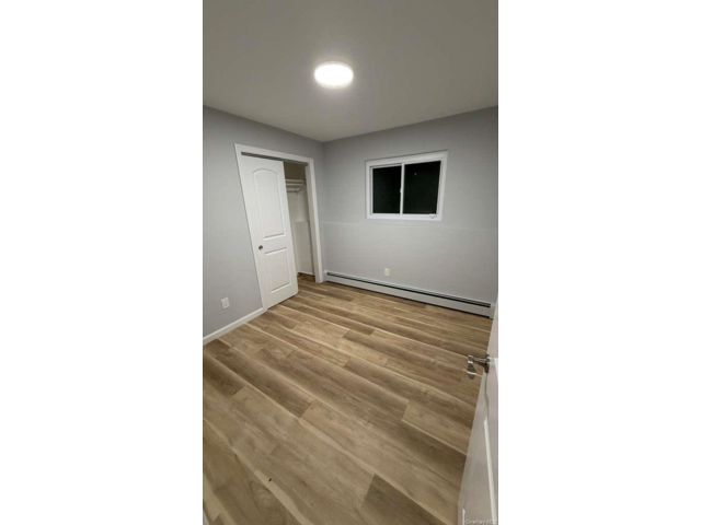 [PHOTO]