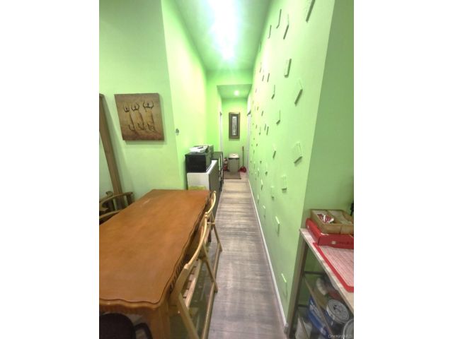 [PHOTO]