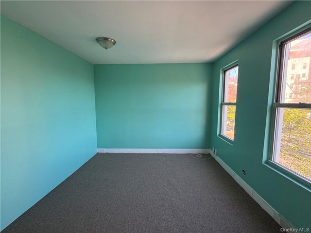  3 BR,  1.00 BTH &nbsp;Other style home in Longwood