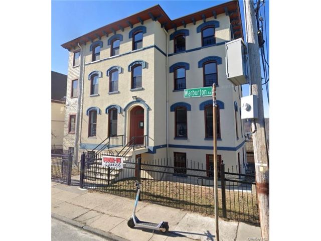  2 BR,  1.00 BTH &nbsp;Colonial style home in Yonkers