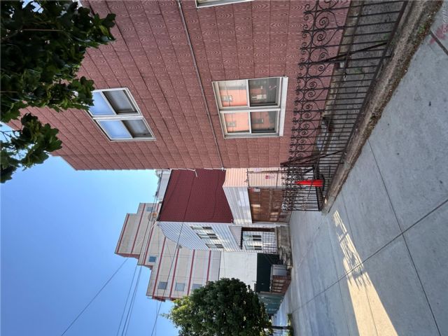 Studio,  0.00 BTH &nbsp;House style home in Long Island City