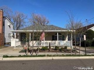  2 BR,  2.00 BTH &nbsp;Ranch style home in Atlantic Beach