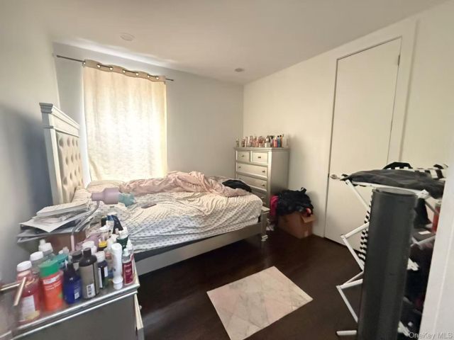 [PHOTO]
