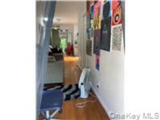 [PHOTO]
