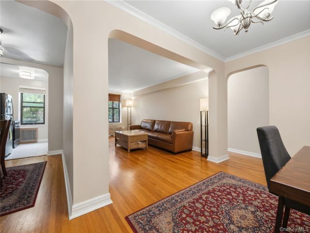  2 BR,  1.00 BTH &nbsp;Other style home in Forest Hills