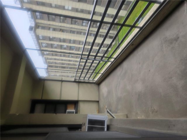 slide4