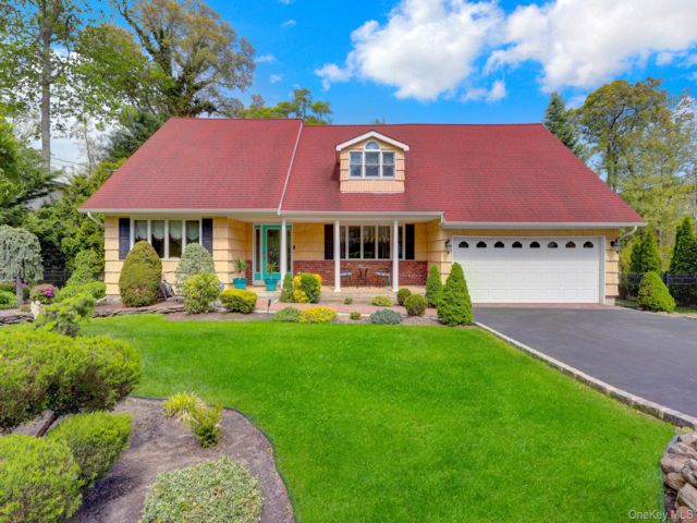 [East Setauket Real Estate, listing number 7287321]