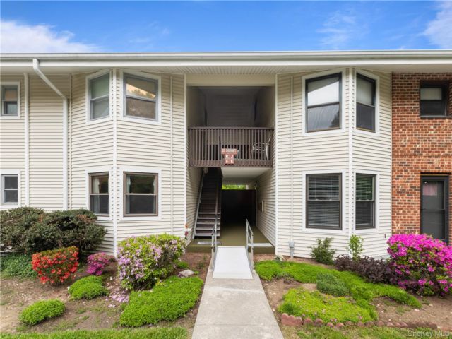 [Yorktown Heights Real Estate, listing number 7287540]