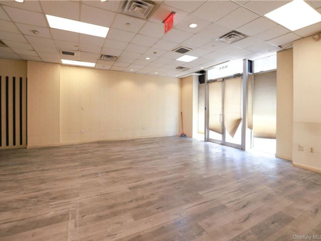 Studio,  0.00 BTH &nbsp;House style home in Flushing