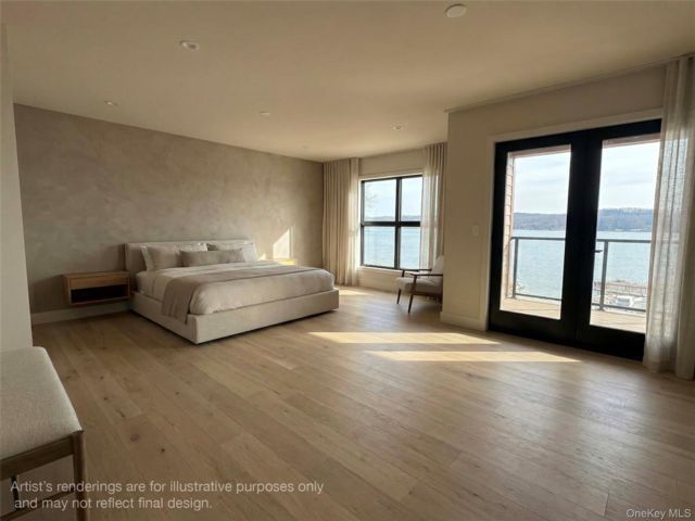 [PHOTO]