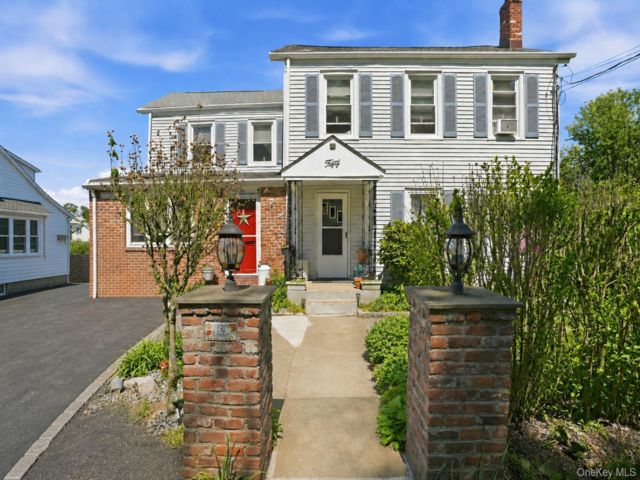  5 BR,  4.00 BTH &nbsp;Other style home in Montrose