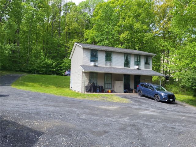 [New Windsor Real Estate, listing number 7288108]