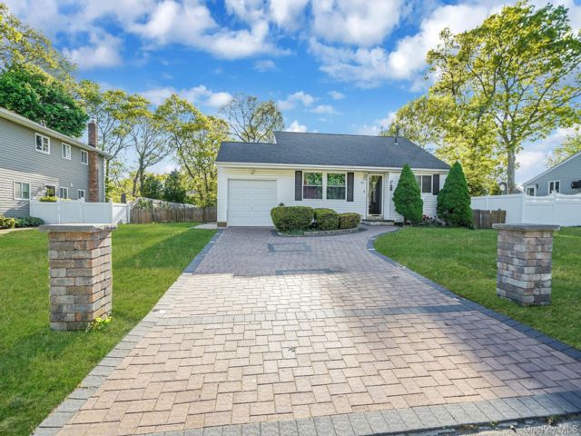 [Port Jefferson Real Estate, listing number 7288181]