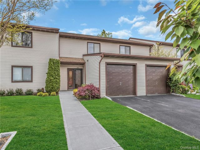  2 BR,  2.00 BTH &nbsp;Other style home in Oceanside