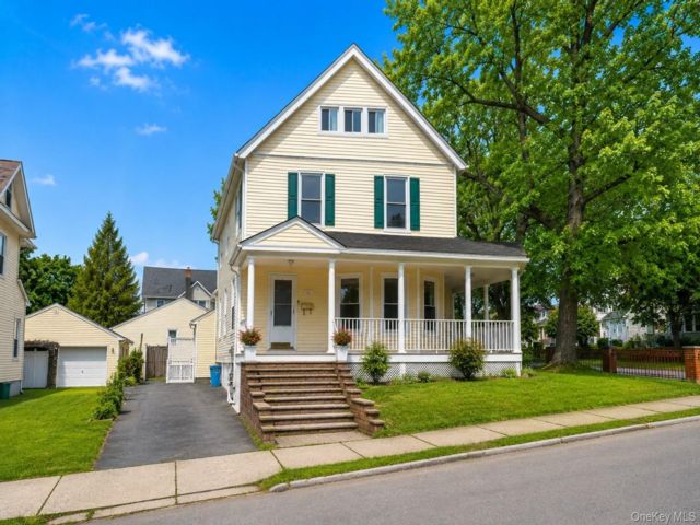 [Middletown Real Estate, listing number 7288582]