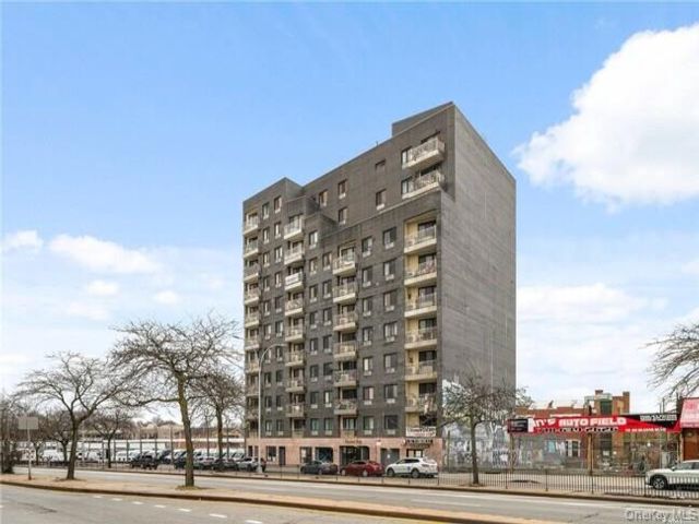  2 BR,  2.00 BTH &nbsp;Other style home in Woodside