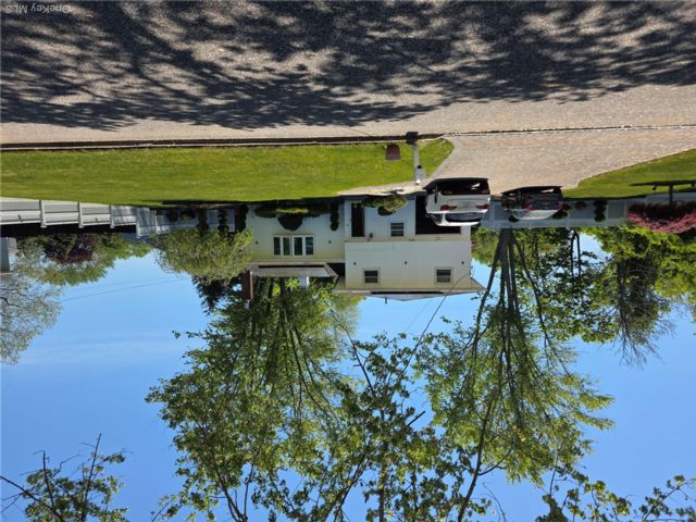 [Coram Real Estate, listing number 7288767]