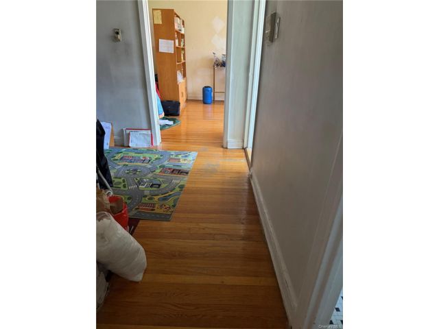 [PHOTO]
