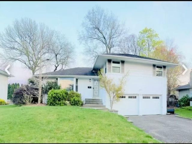  3 BR,  3.00 BTH &nbsp;Other style home in Jericho