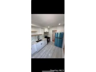 5 BR,  3.00 BTH &nbsp;Other style home in Rego Park