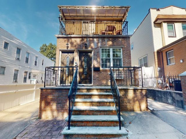  1 BR,  1.00 BTH &nbsp;Other style home in Briarwood
