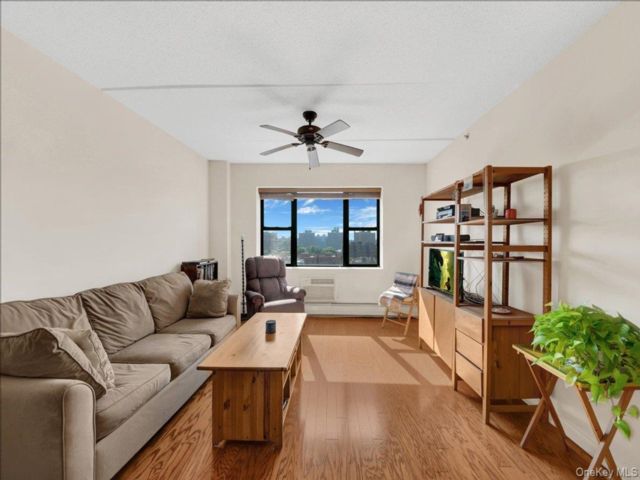  1 BR,  1.00 BTH &nbsp;Other style home in Morrisania