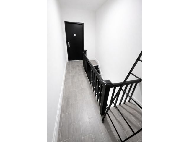 [PHOTO]