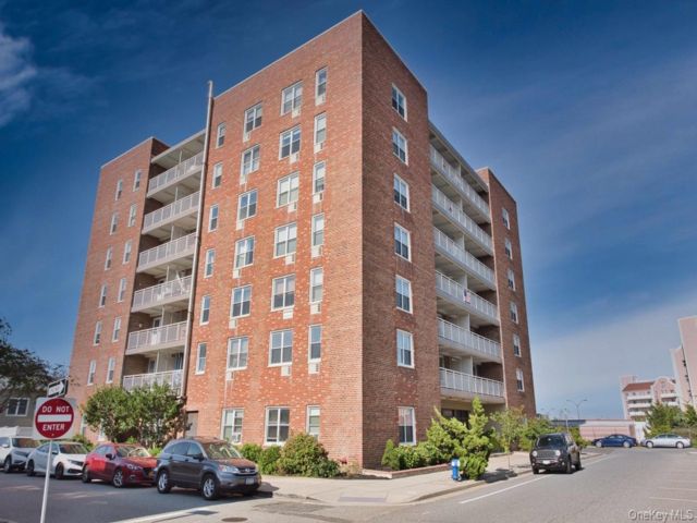  1 BR,  1.00 BTH &nbsp;Other style home in Long Beach