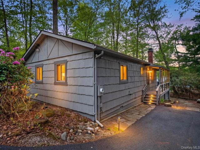 [PHOTO]