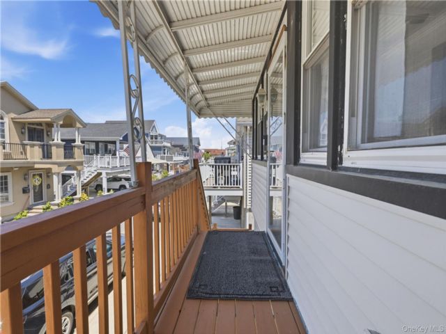  2 BR,  1.00 BTH &nbsp;Other style home in Long Beach