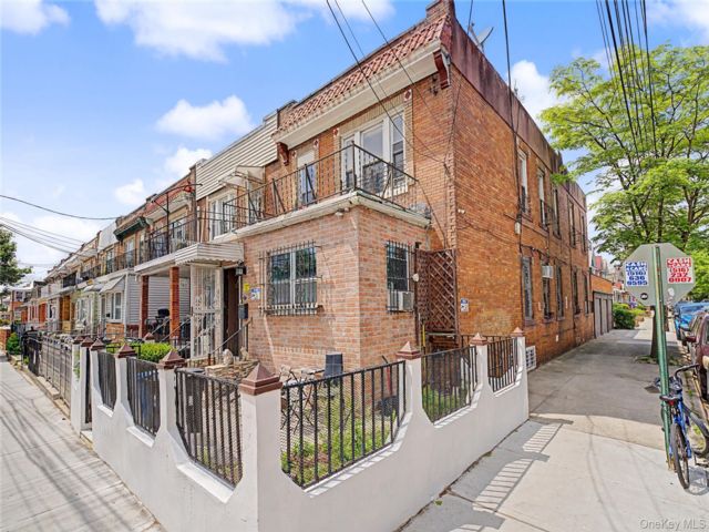 [Woodhaven Real Estate, listing number 7291887]