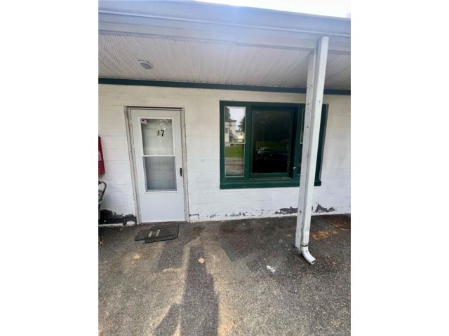 Studio,  1.00 BTH &nbsp;Other style home in Marlboro