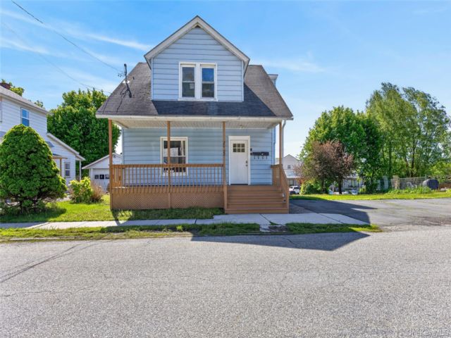  2 BR,  1.00 BTH &nbsp;Cape cod style home in Port Jervis