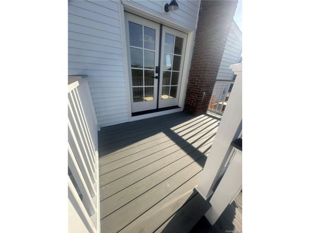  2 BR,  1.00 BTH &nbsp;Exp cape style home in Long Beach