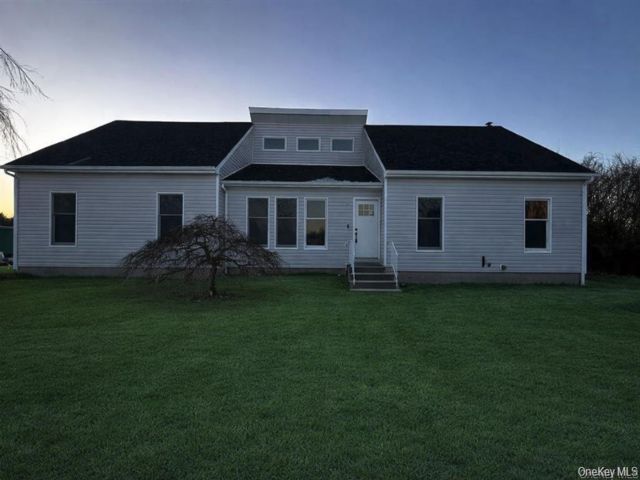 [PHOTO]