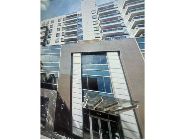  3 BR,  2.00 BTH &nbsp;Other style home in Flushing