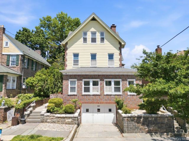 [Woodlawn Real Estate, listing number 7292926]