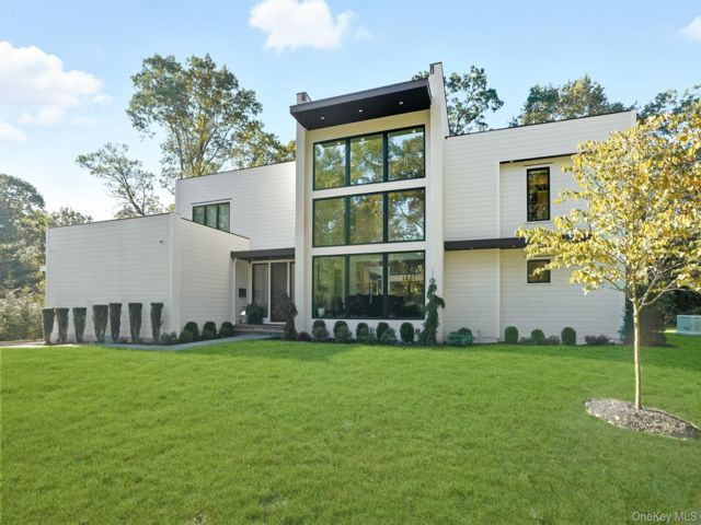  6 BR,  6.00 BTH &nbsp;Contemporary style home in Rye