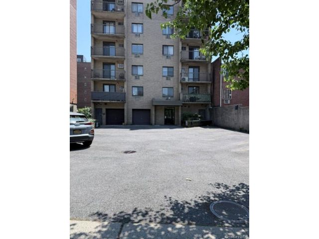  2 BR,  1.00 BTH &nbsp;Other style home in Briarwood