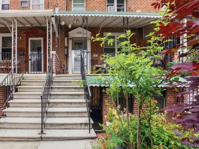 [Woodlawn Real Estate, listing number 7293362]