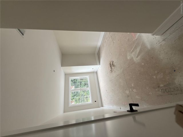 [PHOTO]