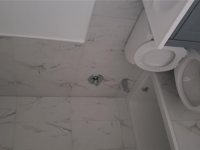 [PHOTO]
