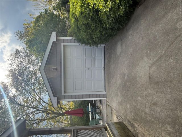 [PHOTO]