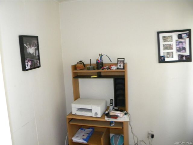 [PHOTO]