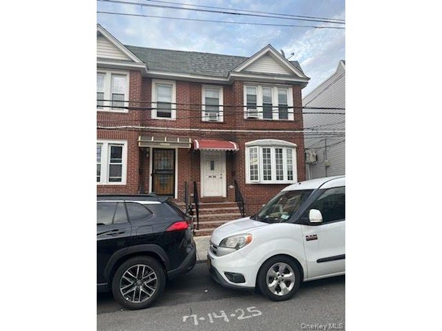 [PHOTO]