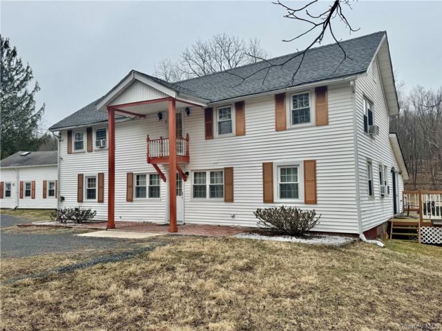 Studio,  0.00 BTH &nbsp;House style home in Middletown